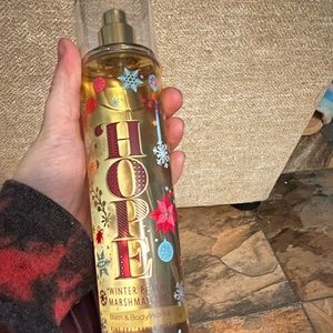 3/$30 NWT Bath And Body Works body mist in Hope (Winter Peach Marshmallow)